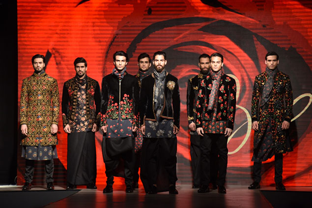 DLF EMPORIO brings their exclusive men's fashion show, L'Homme Luxury 2016 to a stunning close